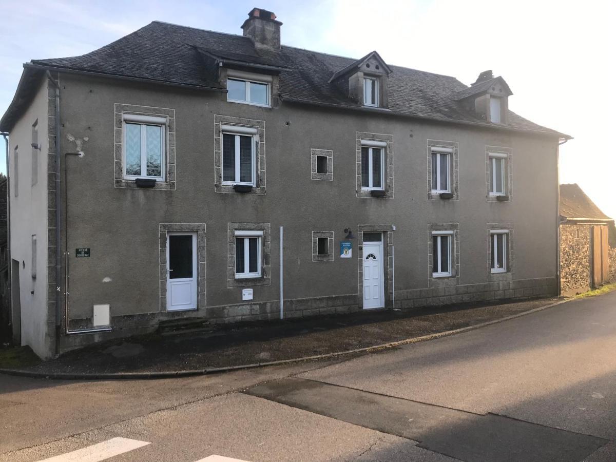 Chambres D'Hotes L'Ame De Travassac Donzenac 外观 照片